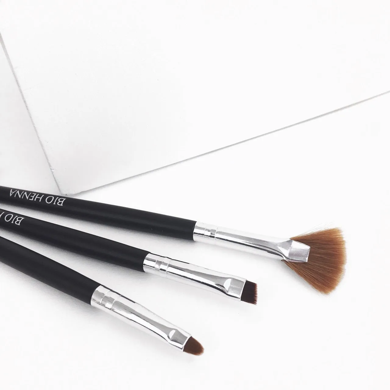 Bio Henna eyebrow brush, 06