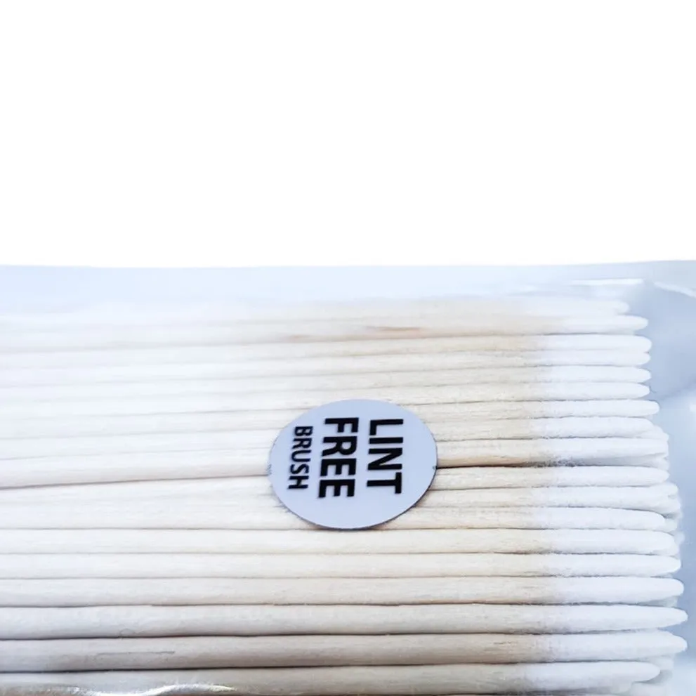 BIS Pure Brows lint free brush applicators