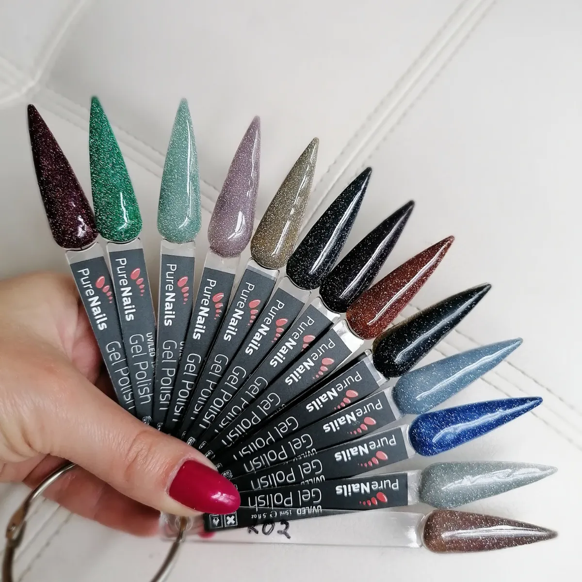 BIS Pure Nails FLASHING LIGHTS gel polish 15 ml, Mint 207