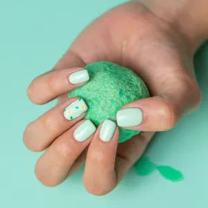 BIS Pure Nails gel polish 15 ml, 2648 Mint Ice Cream