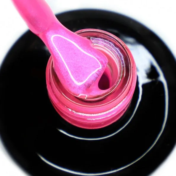 BIS Pure Nails UV/LED gel polish 15 ml, 6714 COSMIC PINK