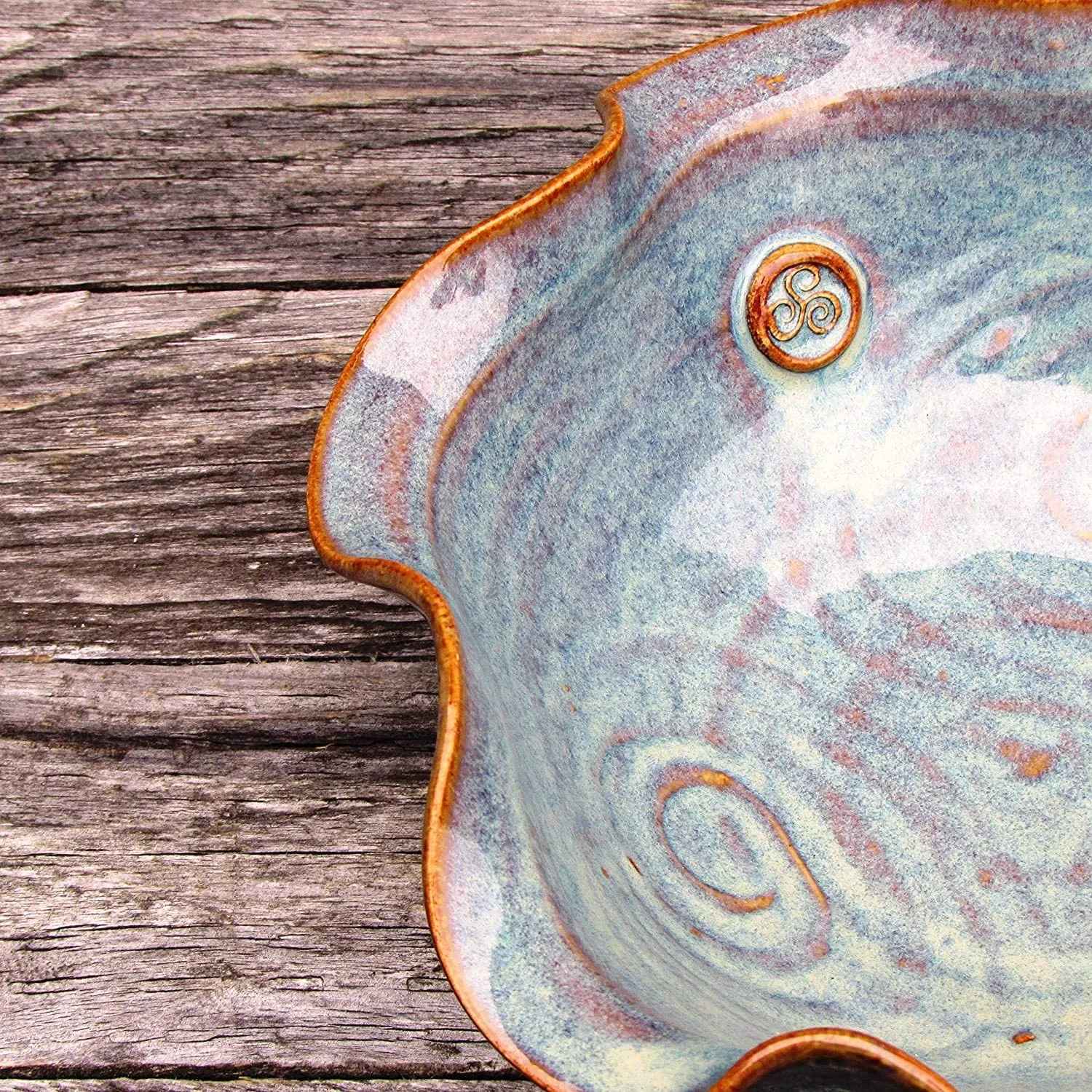 Castle Arch Pottery Newgrange Bowl Hand-Glazed, Handmade In Ireland, With Ancient Celtic Symbol, Irish Gifts 10x3.14 Inches 1000 ML (Large)