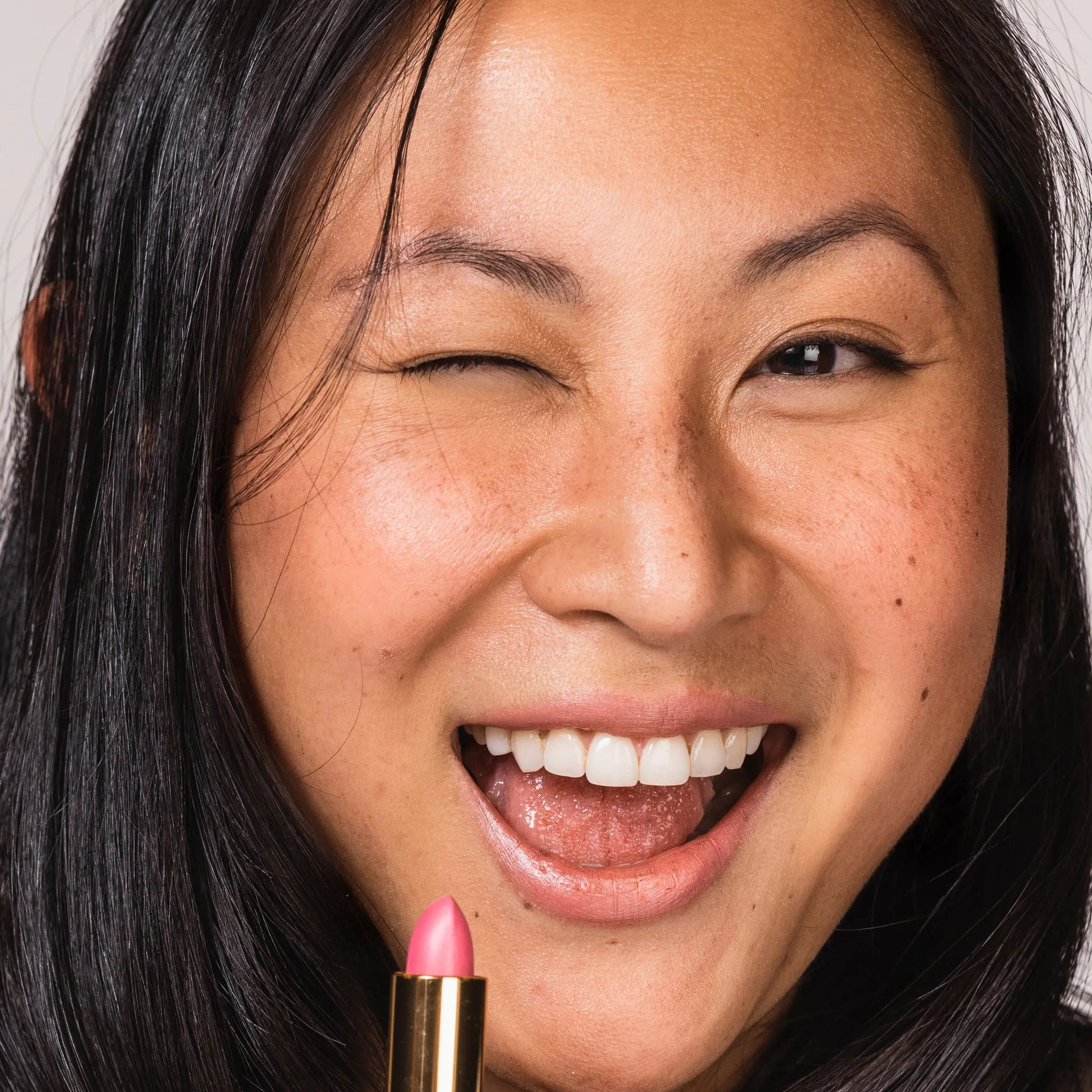 Full Bloom Sculpted Lipstick Ogee