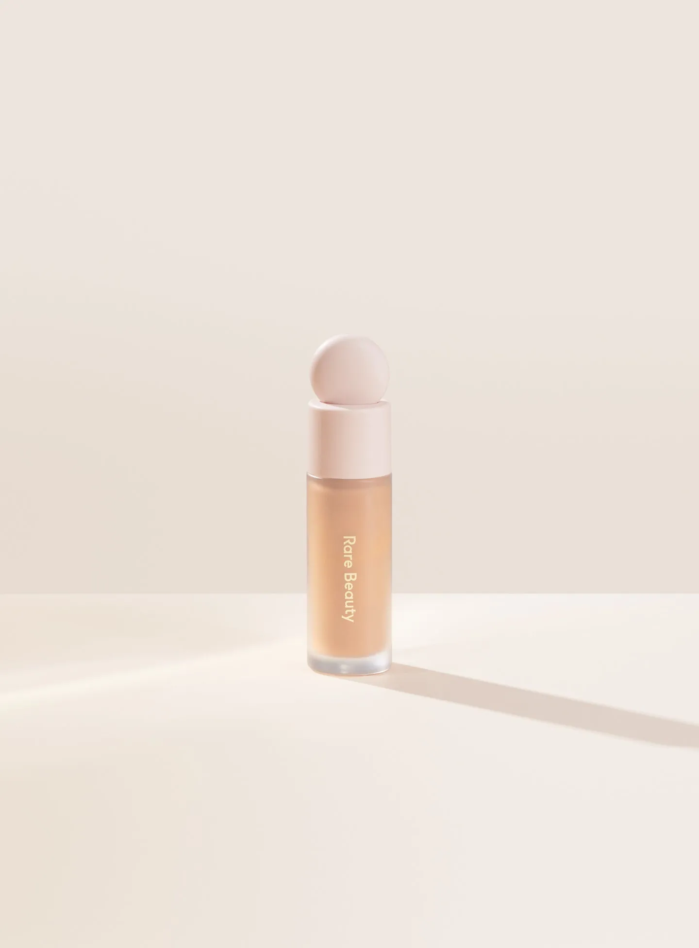 Liquid Touch Brightening Concealer Rare Beauty