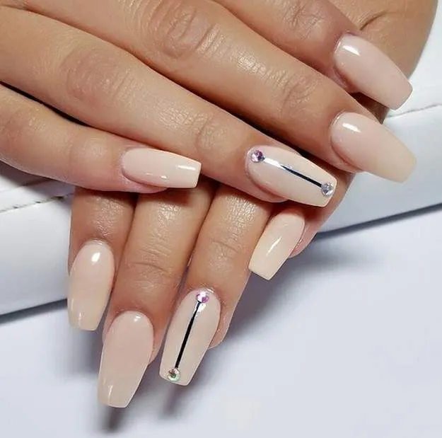 Nail art design foil tape stripes extra fine, SILVER