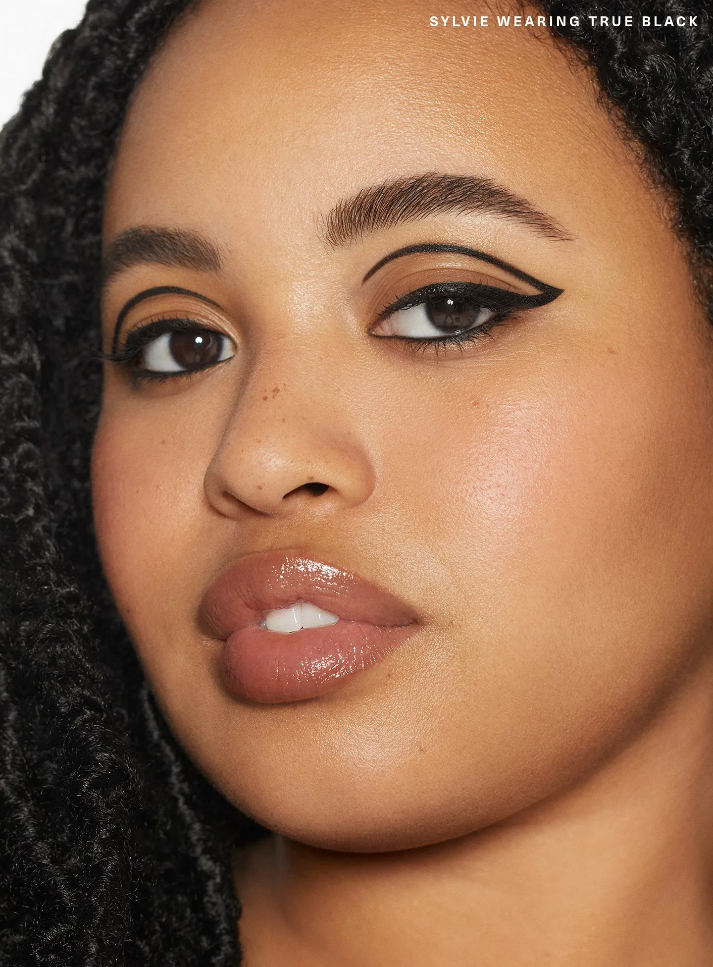 Perfect Strokes Longwear Gel Eyeliner Rare Beauty