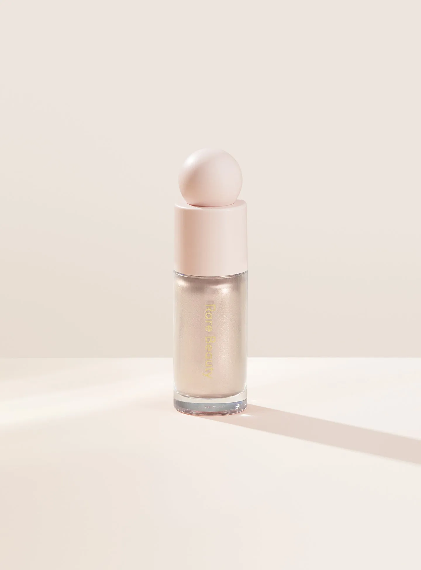 Positive Light Liquid Luminizer Rare Beauty