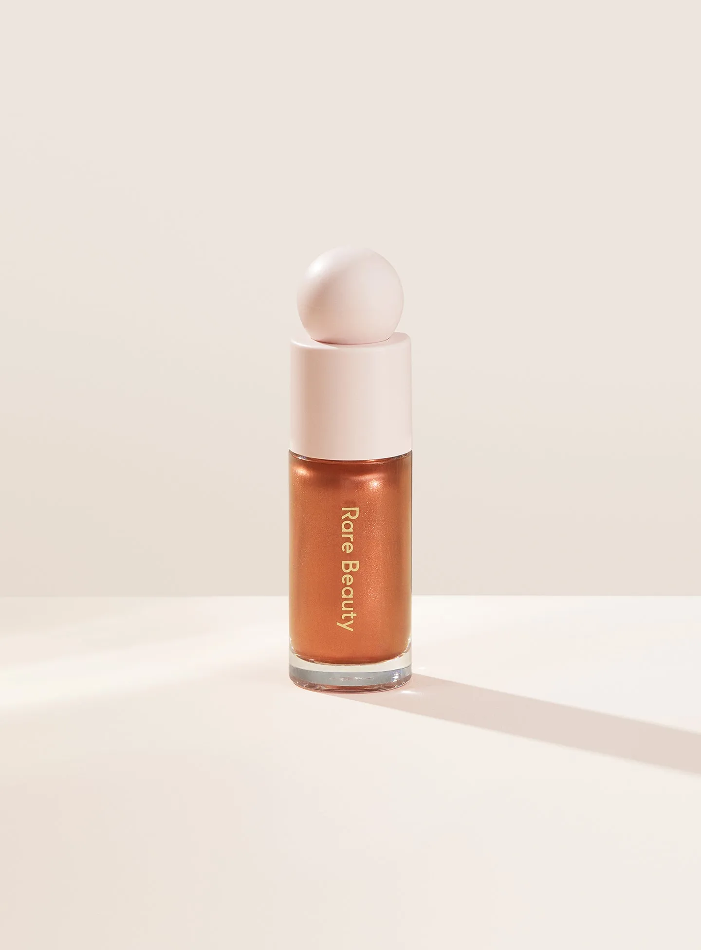 Positive Light Liquid Luminizer Rare Beauty