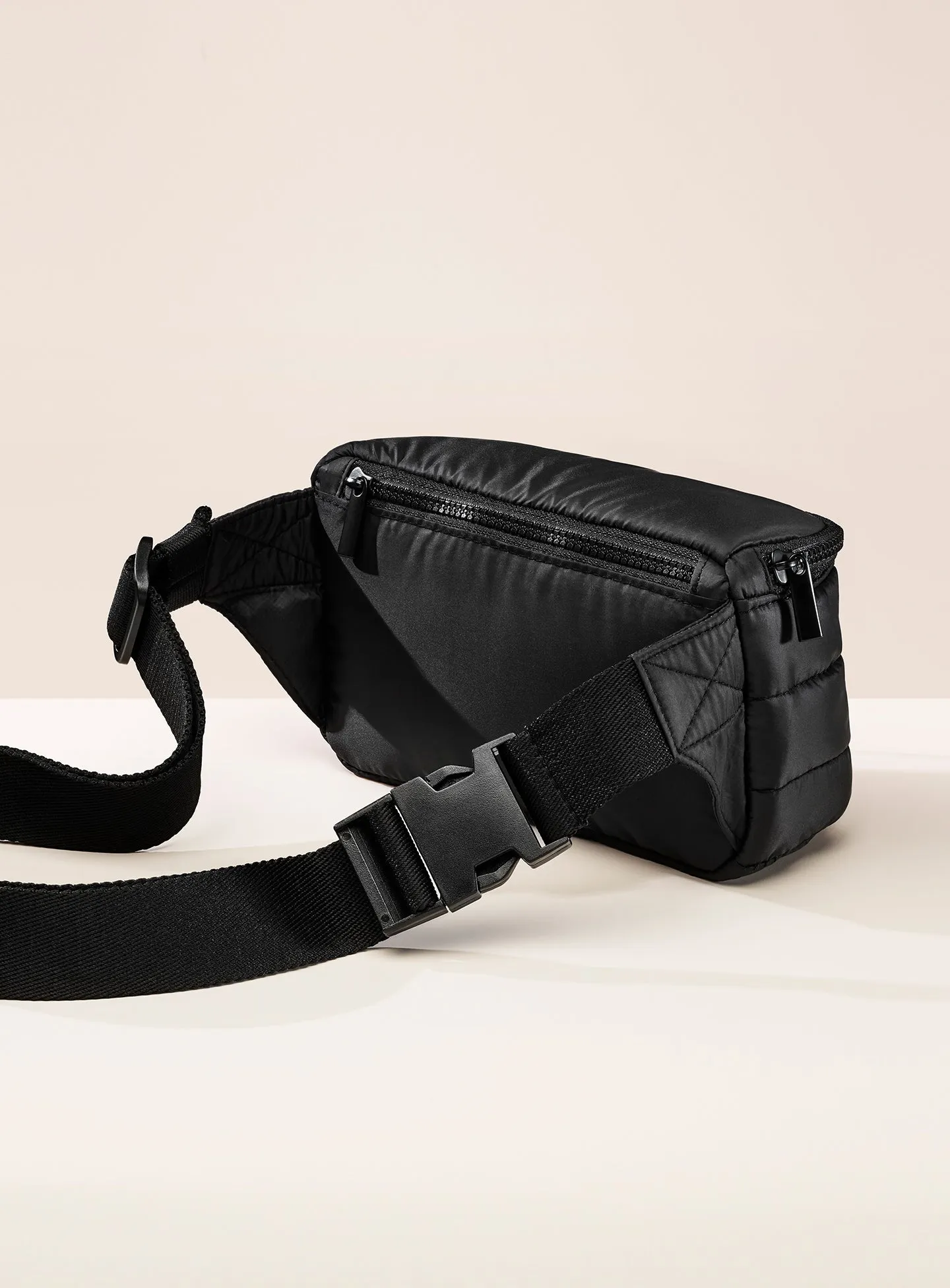 Puffy Belt Bag Rare Beauty