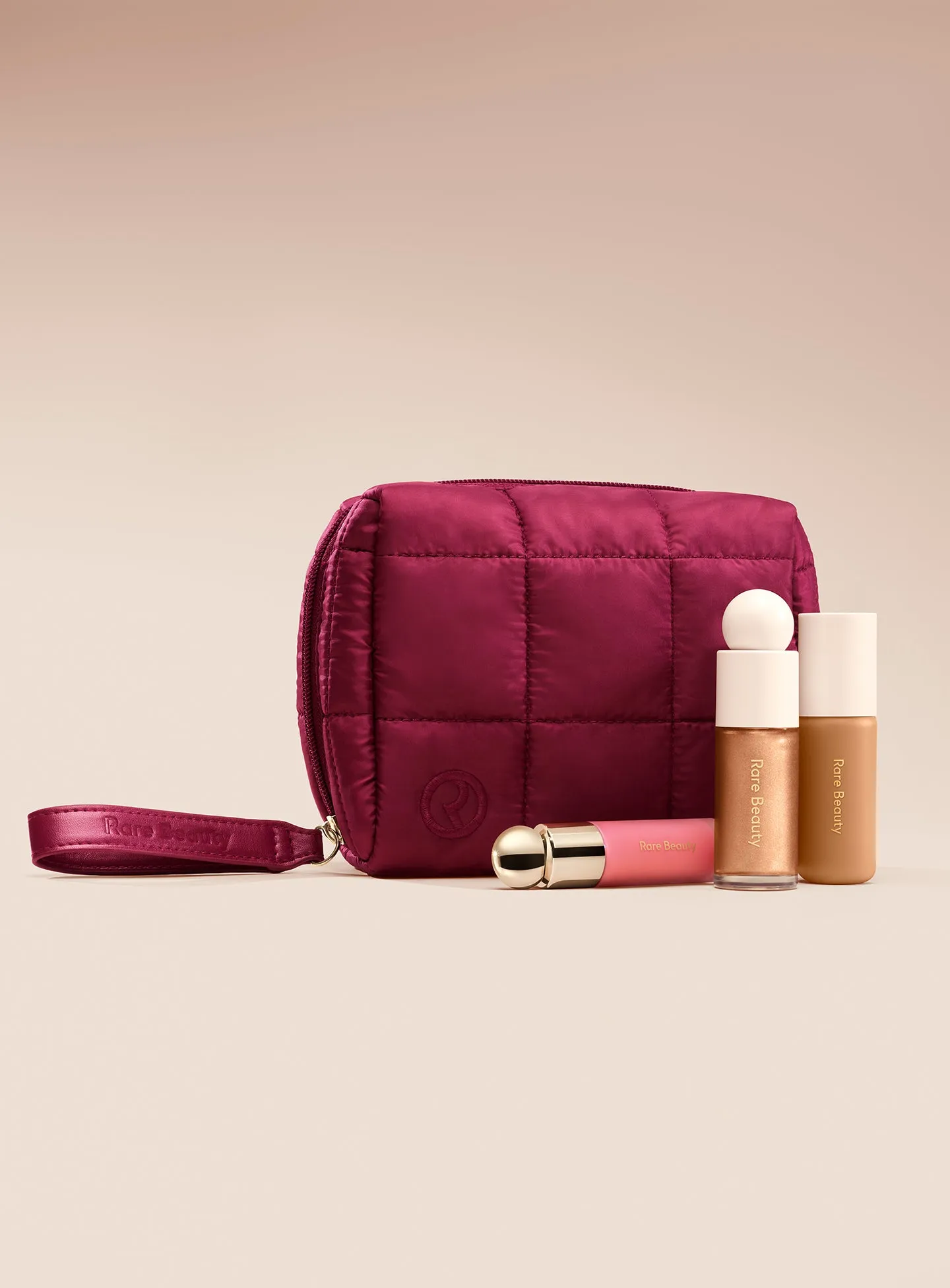 Puffy Essentials Pouch Rare Beauty