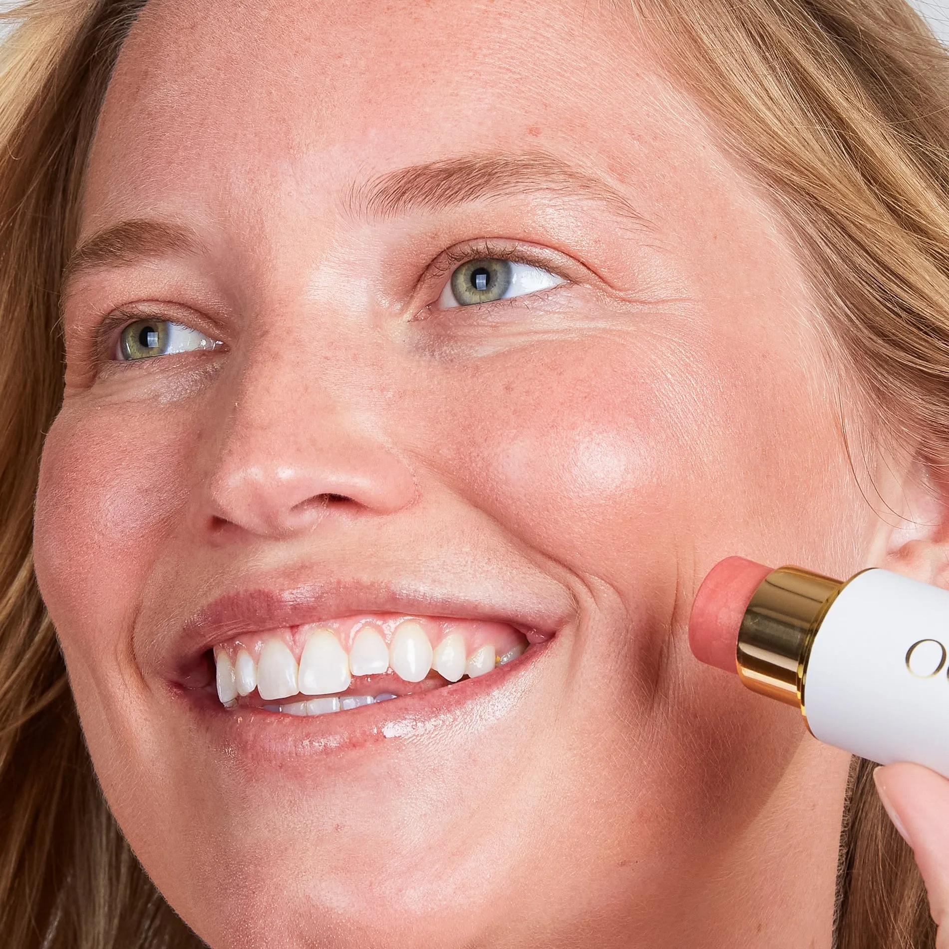 Sculpted Face Stick Ogee