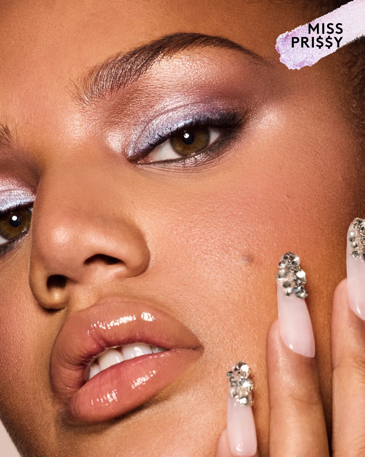 Shadowstix Longwear Eyeshadow Stick — Diamond Veil Miss Pri$$y Fenty Beauty