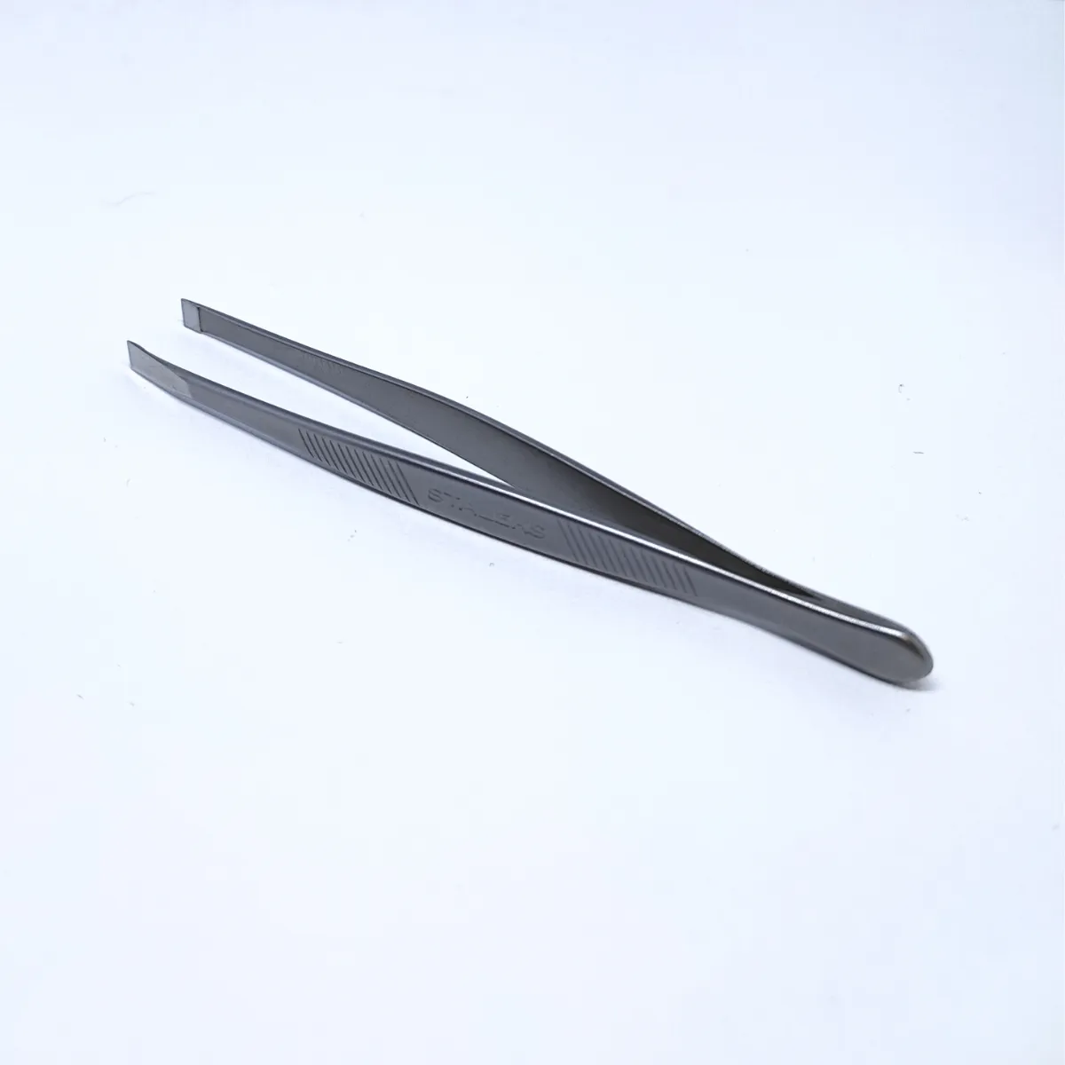 STALEKS Eyebrow tweezers T3-10-01