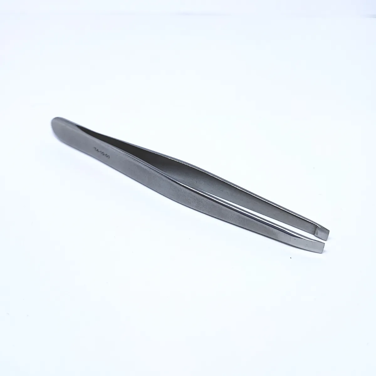 STALEKS Eyebrow tweezers T4-10-01