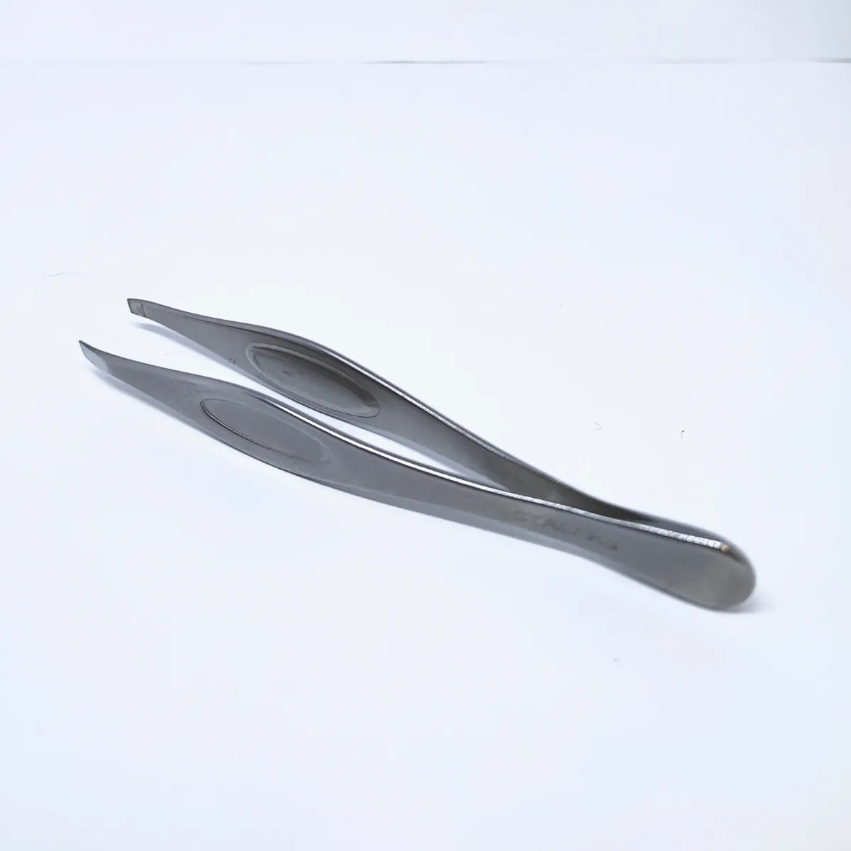 STALEKS Eyebrow tweezers T4-11-01