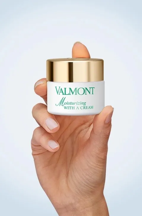 Valmont Moisturizing with a Cream